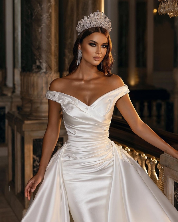 Off-the-Shoulder Satin Mermaid Wedding Dress, Long Length