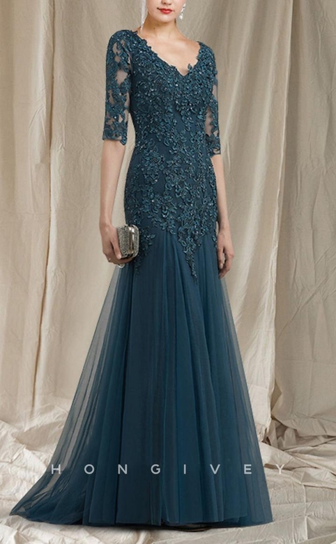 Chic V-Neck Half Sleeves Lace Applique Two Tone Tulle Train Gown