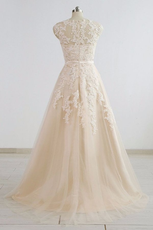 Stylish Strapless Champagne Dress with Lace Detail