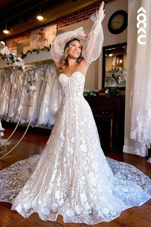 Charming Sweetheart A-Line Fully Applique Puff Sleeves Wedding Dress