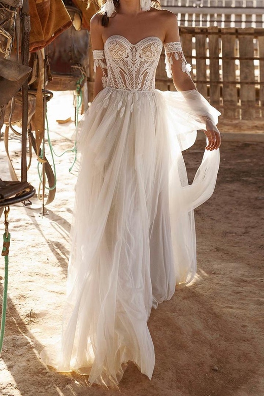 Beach Boho Sweetheart Strapless Lace Tulle A-Line Gown