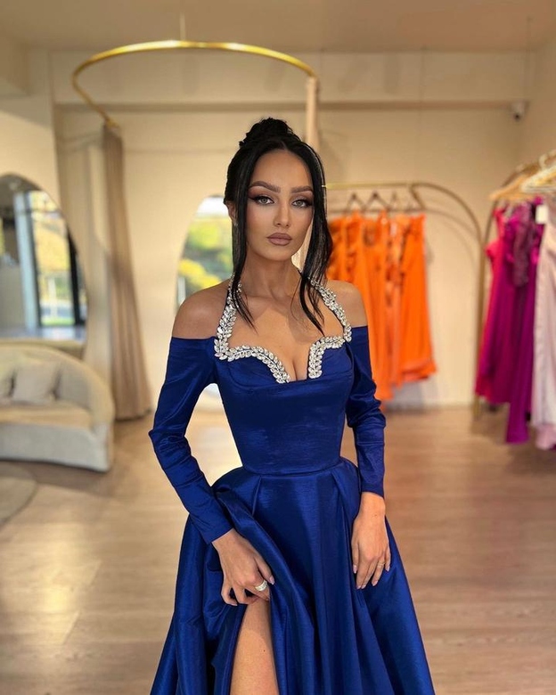 Glamorous Royal Blue A-Line Halter Rhinestones Prom Gown