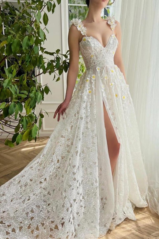 Sweetheart Appliqued Sheer Lace A-Line Long Prom Evening Gown