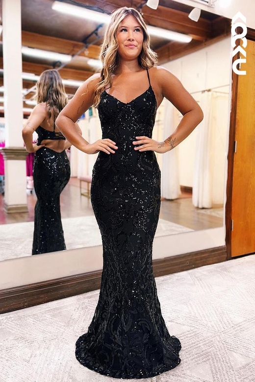 Classic & Modern V-Neck Spaghetti Straps Slit Mermaid Evening Gown