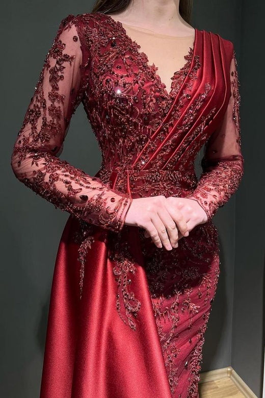 Burgundy Long Sleeves Ruffled Beaded Mermaid Evening Dress