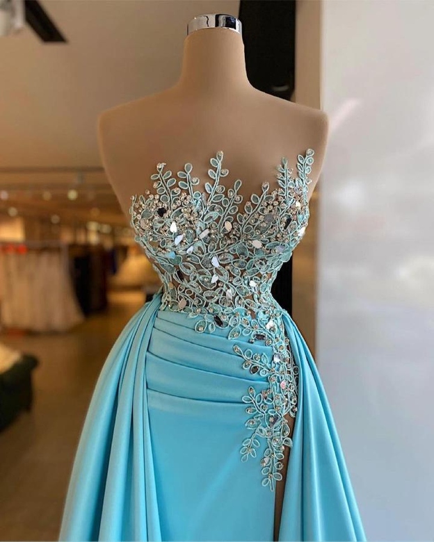 Sleeveless Ruffled Split Mermaid Prom Dress