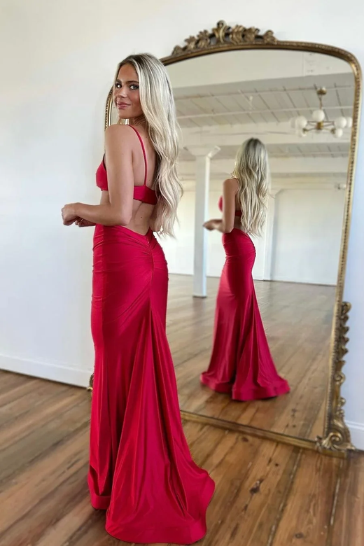 Gorgeous Red Sleeveless V-Neck Spaghetti-Straps Mermaid Dress