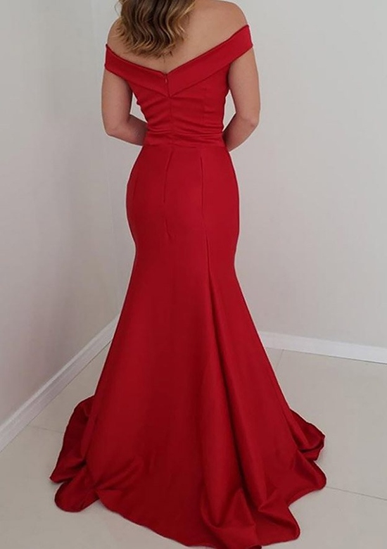 Trumpet/Mermaid Off-the-Shoulder Satin Long Prom Dress with Elegance