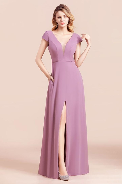 Chic V-Neck Chiffon Wisteria Short-Sleeve Bridesmaid Dresses