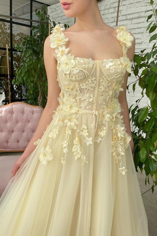 A-Line Square Floor-Length Sleeveless Open Back Appliques Lace Prom Dress