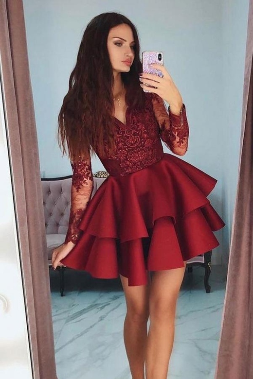 Long Sleeves Burgundy Short Appliques Prom Dress