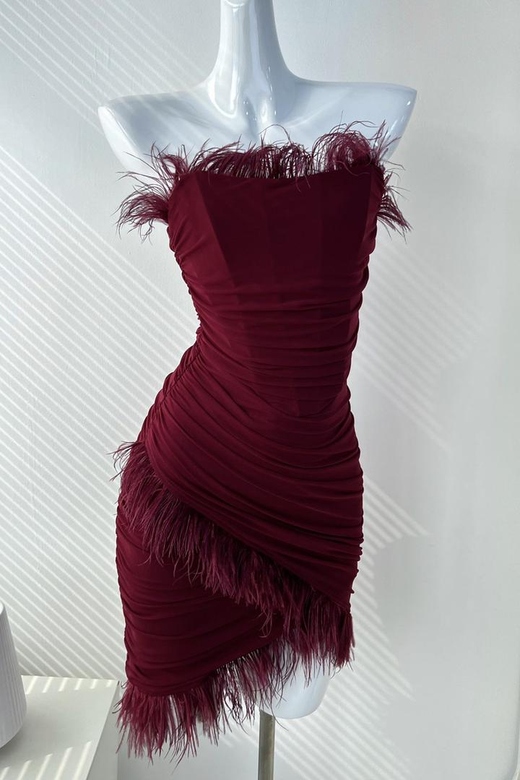 Burgundy Strapless Feather Mini Party Cocktail Dress for Playful Glamour