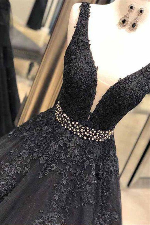 Black V-Neck Lace Sleeveless Beads Evening Gowns