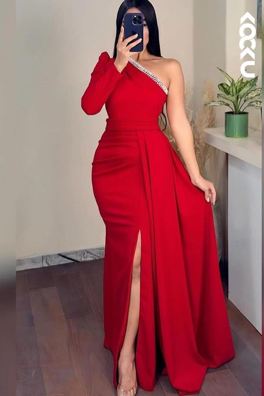 Simple & Casual One-Shoulder Sheath Slit Ruched Prom Dress