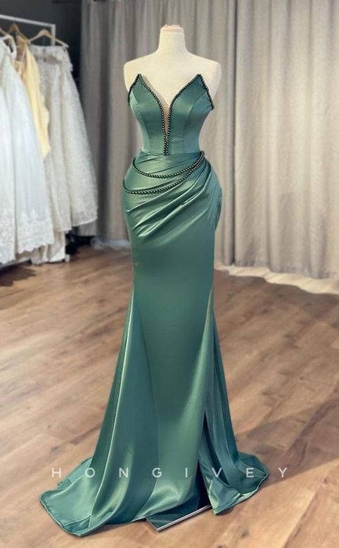 Elegant Satin Fitted V-Neck Strapless Beaded Ruched Train Prom