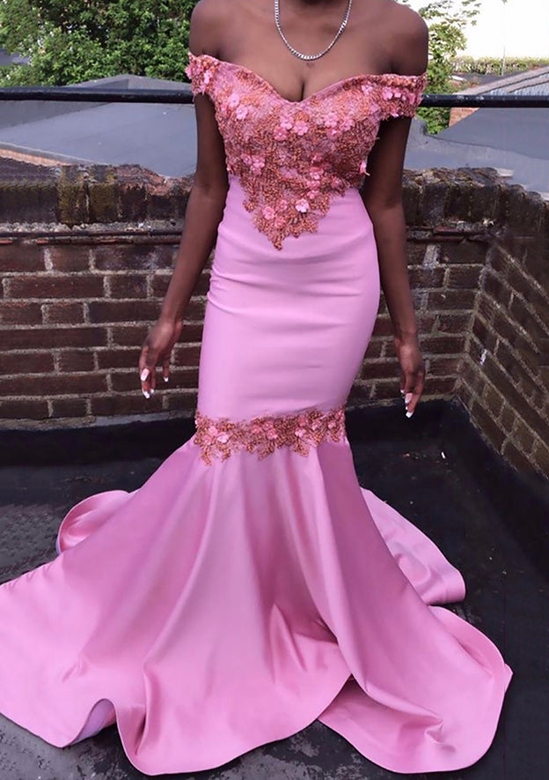 Amazing Off-the-Shoulder Trumpet/Mermaid Prom Dress with Beading Flowers