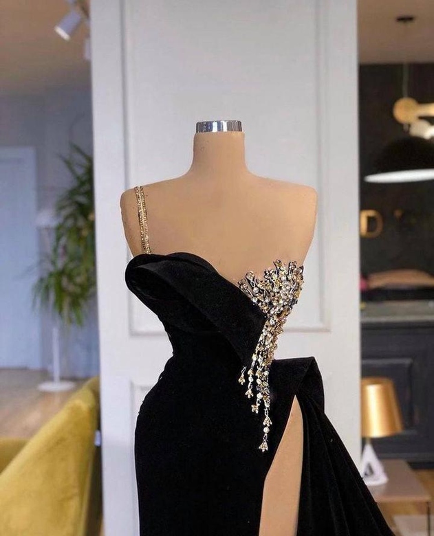 Gorgeous Black One Shoulder Beaded Split Front Prom Gown