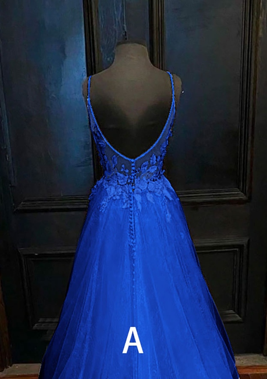 Amazing A-Line V-Neck Spaghetti Straps Tulle Appliqued Prom Dress