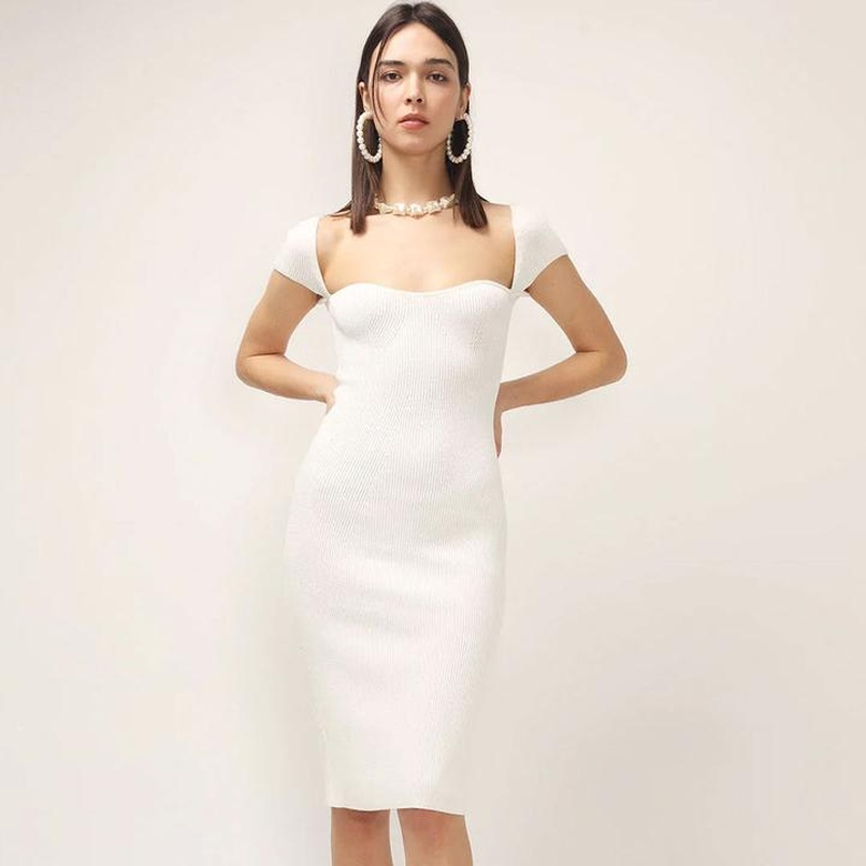 Elegant Sweetheart Neck Cap Sleeve Ribbed Knit Bodycon Midi Dress in White