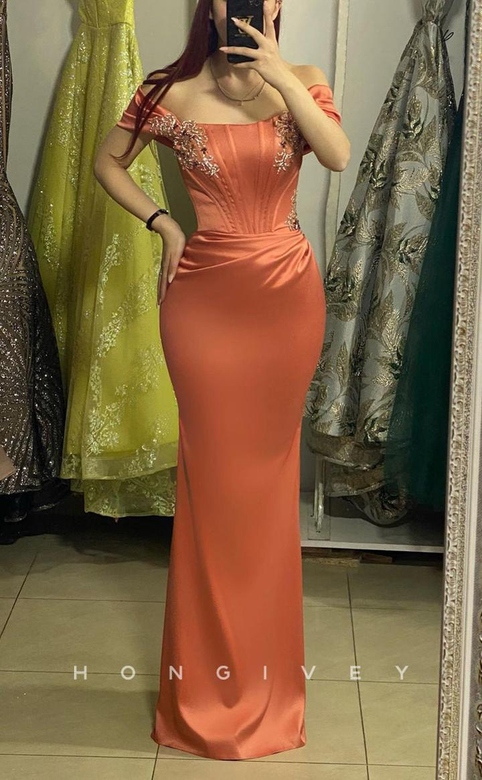 Sexy Fitted Satin Off-Shoulder Appliques Ruched Floor-Length Party Prom Dress