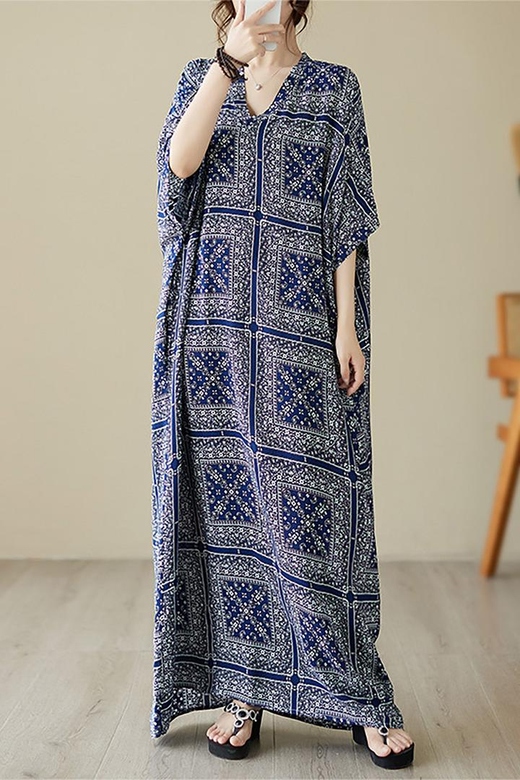 V-Neck Bohemian Resort Style Pullover Casual Dress