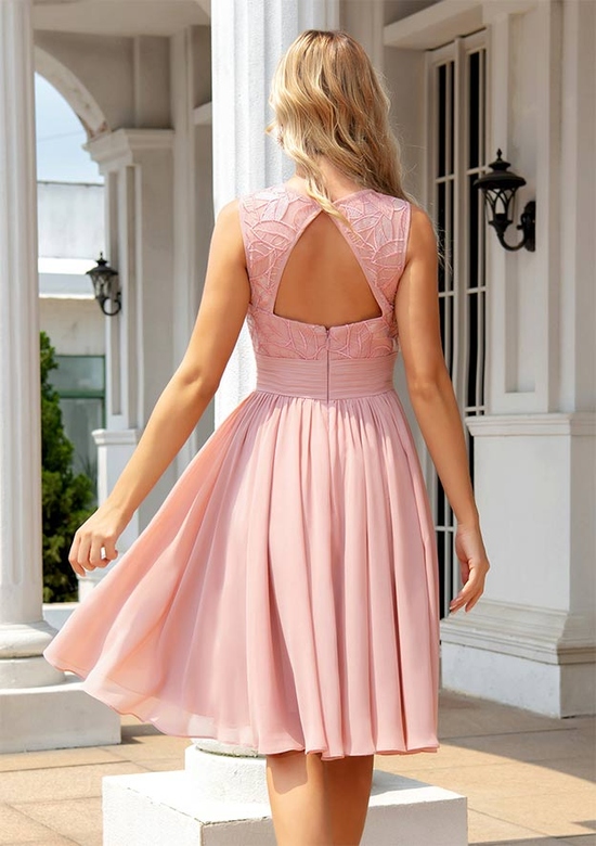 A-Line Scoop Neck Sleeveless Knee-Length Chiffon Appliqued Sequins Prom Dress