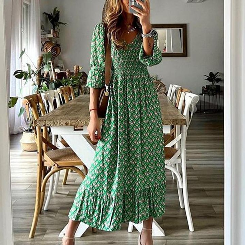 Groovy Print V-Neck Maxi Dress for Free Spirit