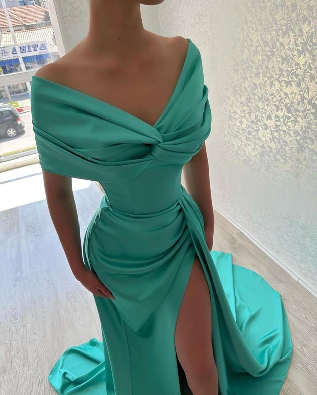 Elegant Off-The-Shoulder Long Slit Prom Dresses