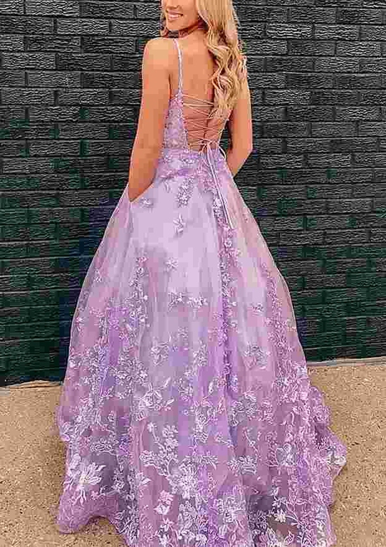 A-Line/Princess Square Neckline Tulle Prom Dress with Appliqued Lace