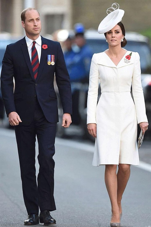 Kate Middleton Long Sleeves Cocktail Prom Dress for Formal Elegance