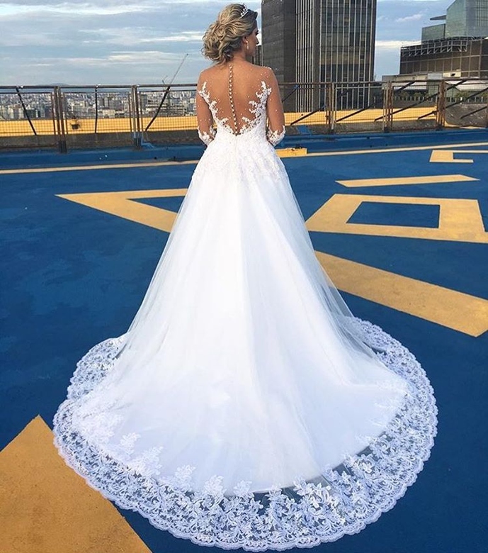 Amazing Lace Sweep Train Bridal Gown, Long-Sleeved Tulle Design