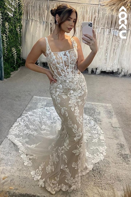 Chic Sheath Square Floral Appliques Corset Wedding Dress with Court Train