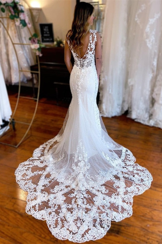 V-Neck Mermaid White Wedding Dress with Lace Appliques