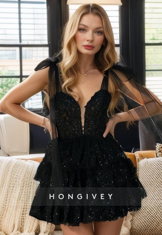 Sexy A-Line V-Neck Spaghetti Straps Lace Applique Party/Homecoming