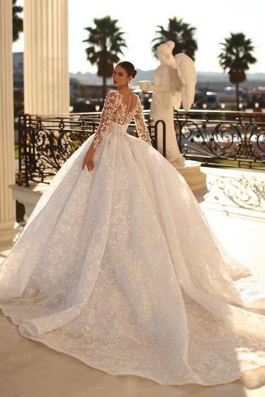 Long Sleeves Ball Gown Lace Appliques Bridal Dress