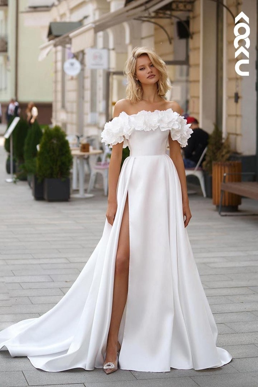 Couture & Ornate Long Sleeves V-Neck A-Line Tulle Applique Wedding Gown