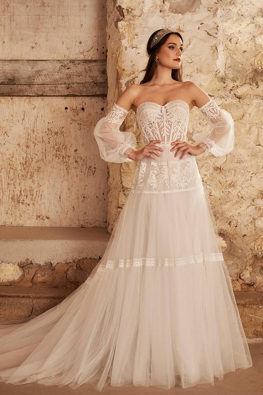 Boho Sweetheart Strapless Sheer Lace Tulle Wedding Dress