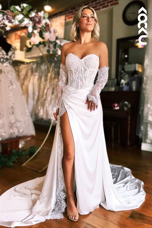 Glamorous Sweetheart Half Sleeves Side-Slit Lace Applique Wedding Dress