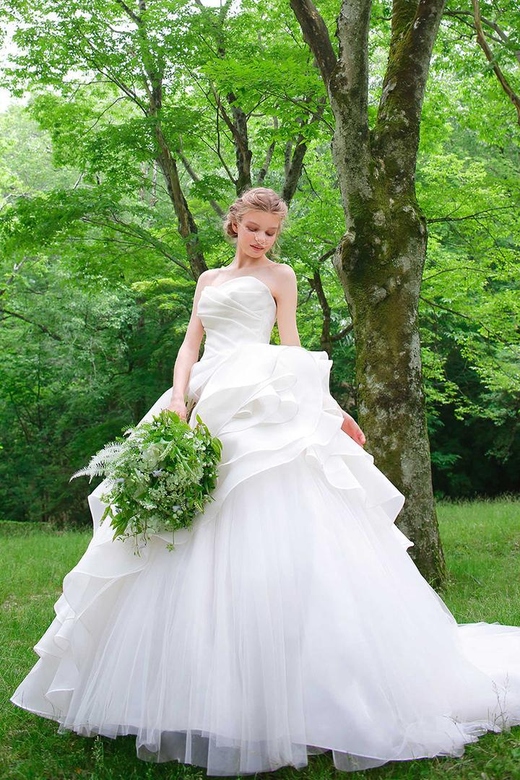 Sweetheart Strapless Sleeveless Ruched Tulle Ball Wedding Gown