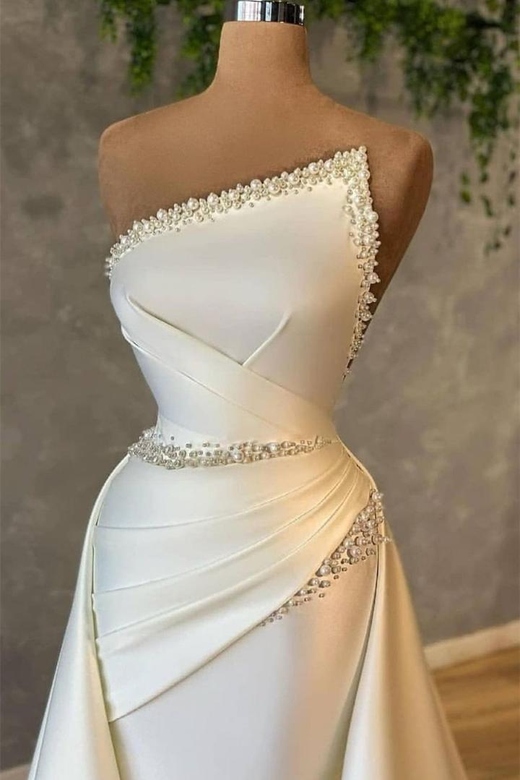 A-Line Asymmetrical Beaded Floor-Length Open Back Sleeveless Prom Dress