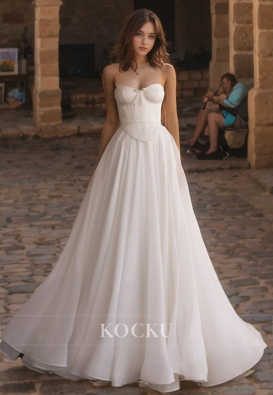 Elegant Off-Shoulder Sleeveless A-Line Wedding Gown