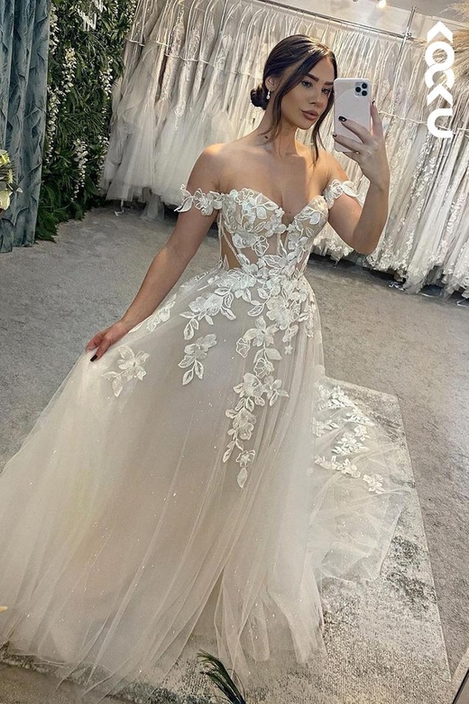 Classic A-Line Sweetheart Off-Shoulder Tulle Wedding Dress with Court Train