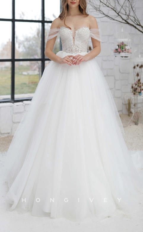 Tulle A-Line Dress with V-Neck Off-Shoulder & Appliques