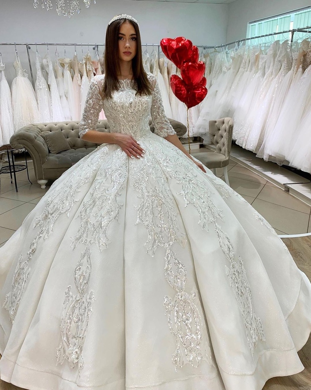 Half Sleeves Ball Gown Wedding Dress With Appliques