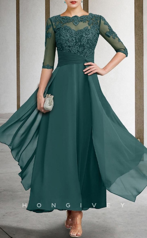 Elegant A-Line Scoop 3/4 Sleeves Lace Applique Mother's Gown