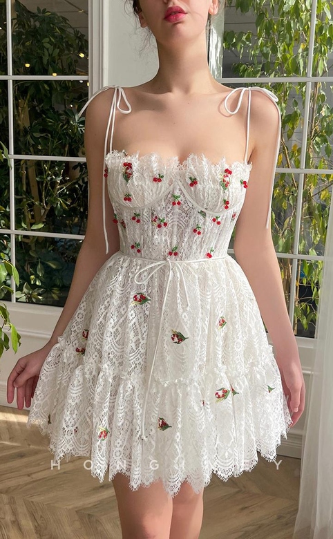 Adorable Lace Appliques Sweetheart Spaghetti Strap Sashes Homecoming Gown