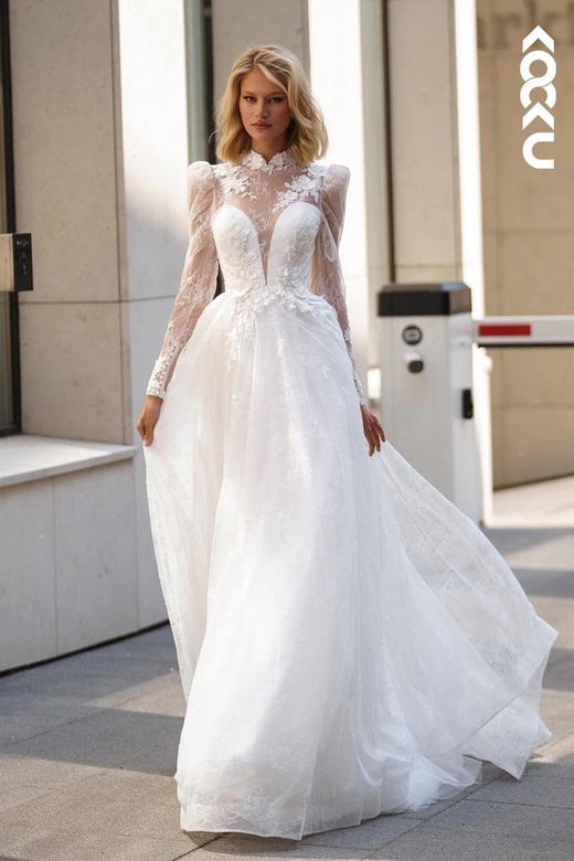 Gorgeous & Charming Sweetheart Cap Sleeves A-Line Applique Wedding Gown