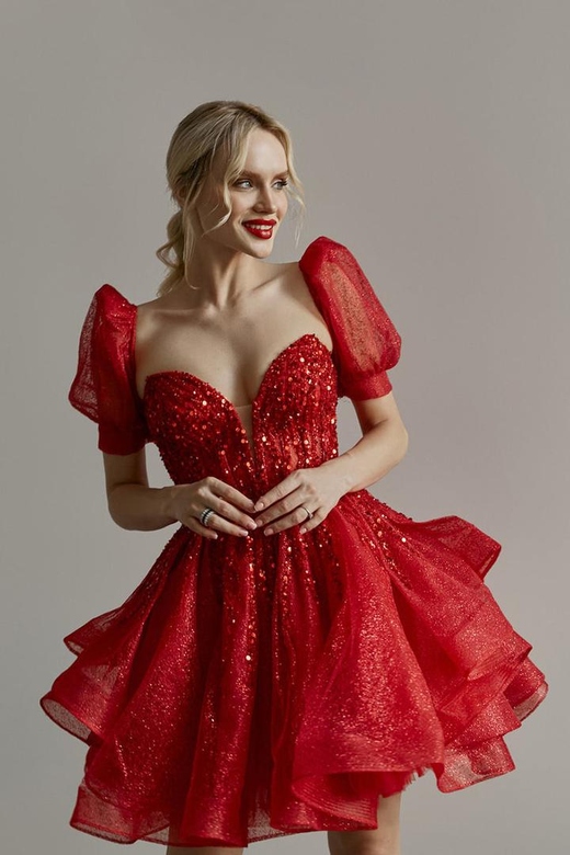 V-Neck Short Sleeves Sequined Tulle A-Line Mini Homecoming Gown