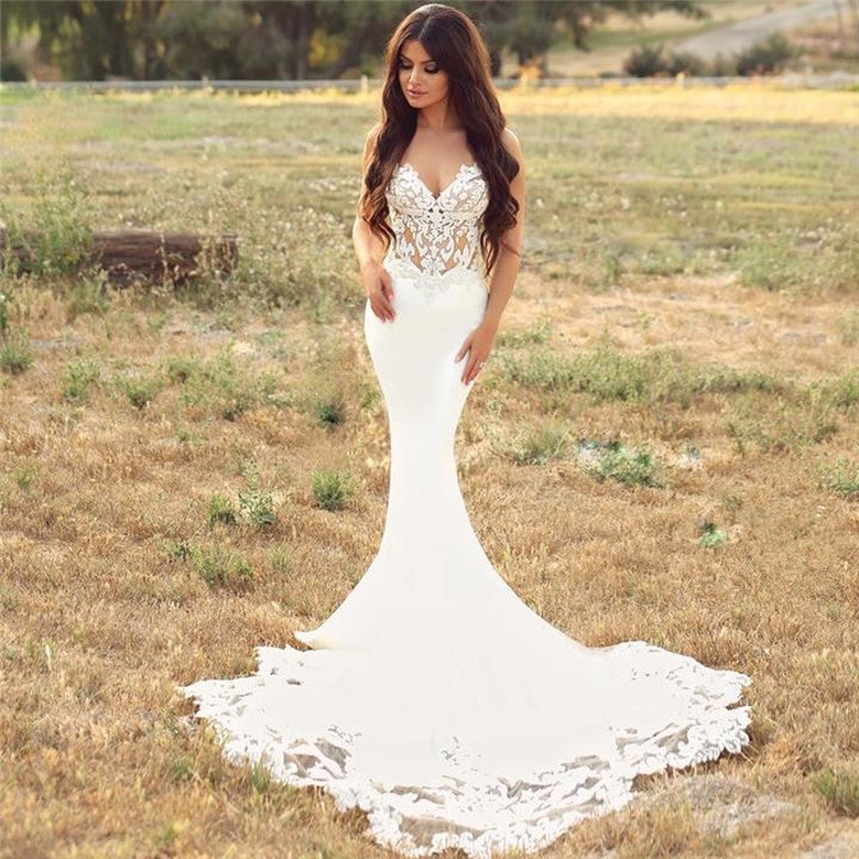 V-neck Spaghetti Strap Chiffon Crochet Wedding Dress