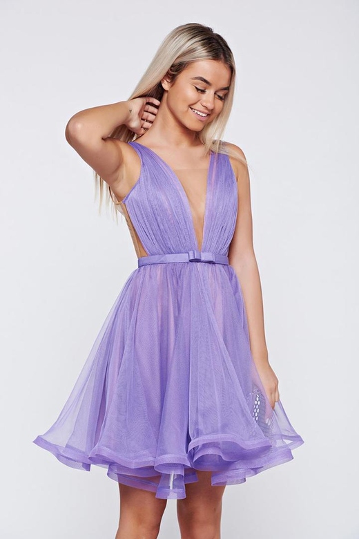 Low V-Neck Sleeveless Ruched Tulle A-Line Mini Homecoming Gown